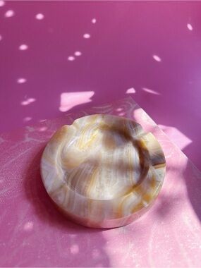 Vintage Marbled Onyx Stone Ashtray / Throw Dish - Cream and Honey Tones